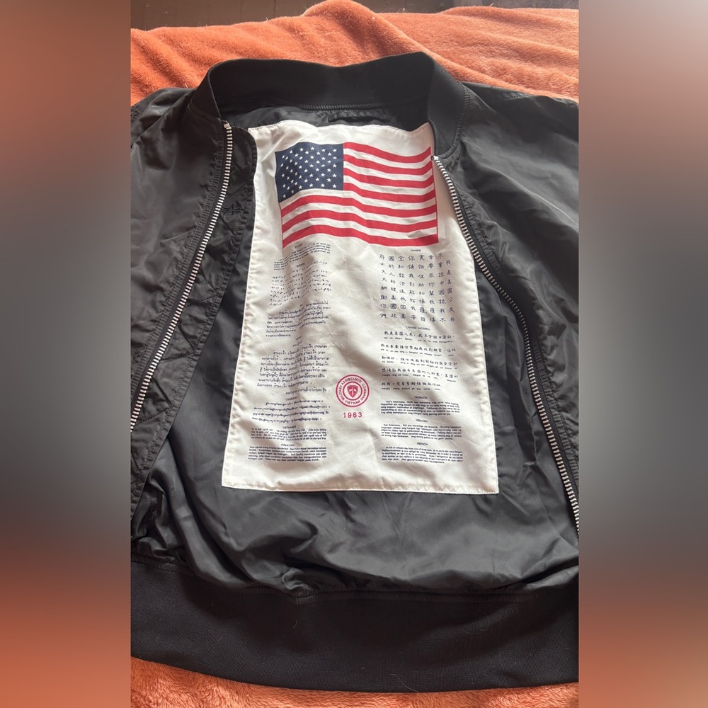 Alpha Industries Black Bomber Jacket for Women - Picture 6 of 14